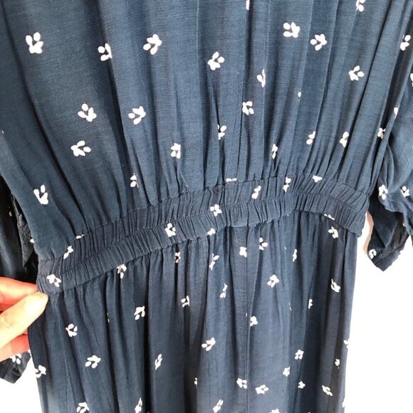 FAITHFULL the Brand Farrah Tie Front Midi Dress Navy Blue with White Dot… - Picture 13 of 16